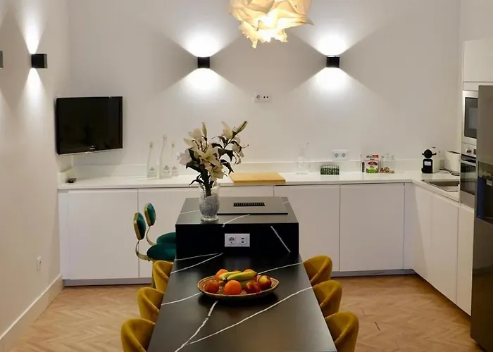 Peral Boutique Apartaments