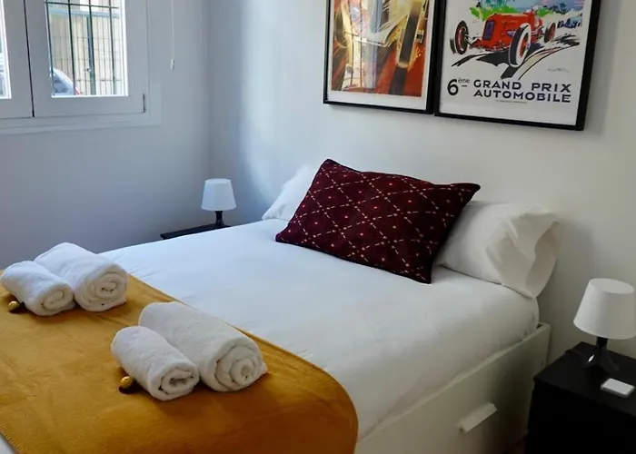 Peral Boutique Apartaments